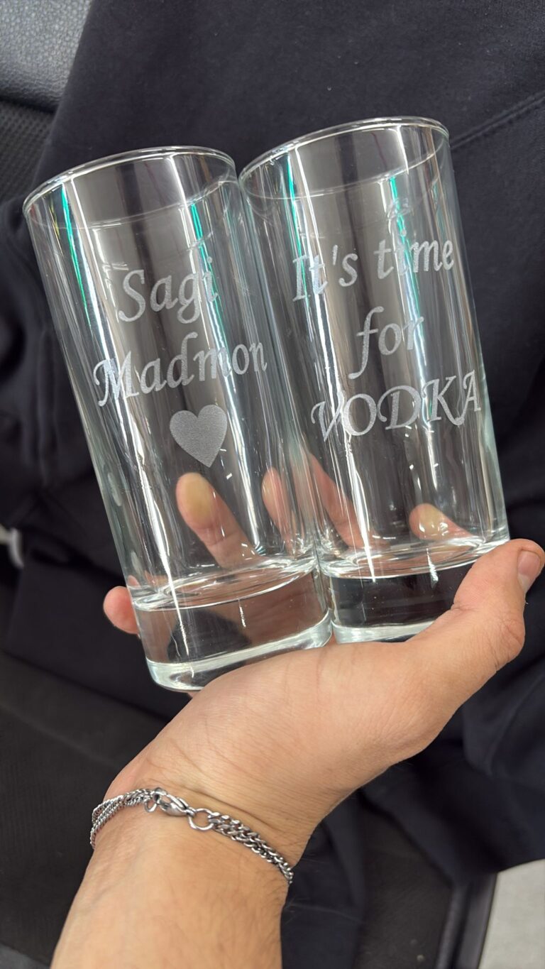 כוסות הייבול עם חריטה שגיא מדמון